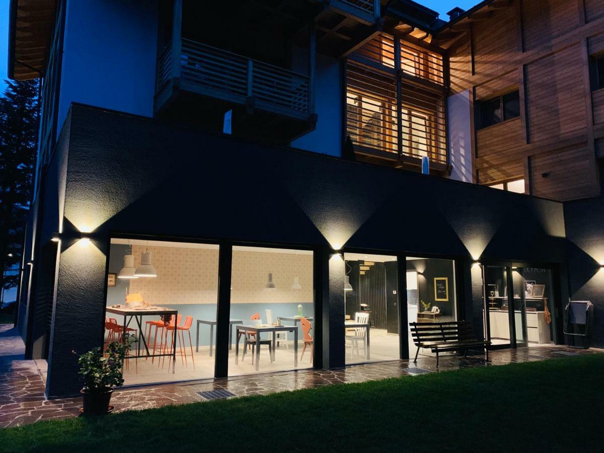 Affittacamere Casa Ester บาเซลกา ดิ ปีเน ภายนอก รูปภาพ