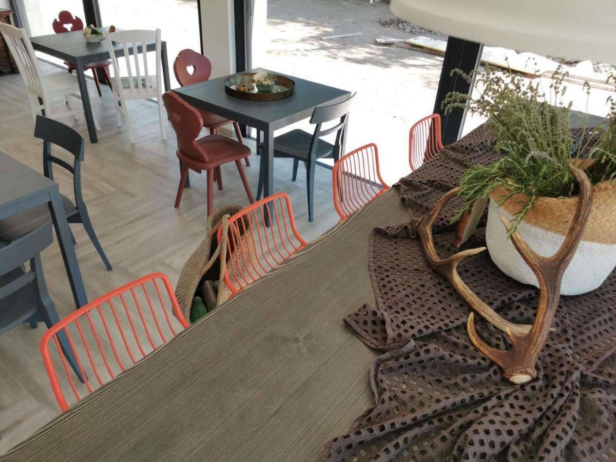 Affittacamere Casa Ester บาเซลกา ดิ ปีเน ภายนอก รูปภาพ