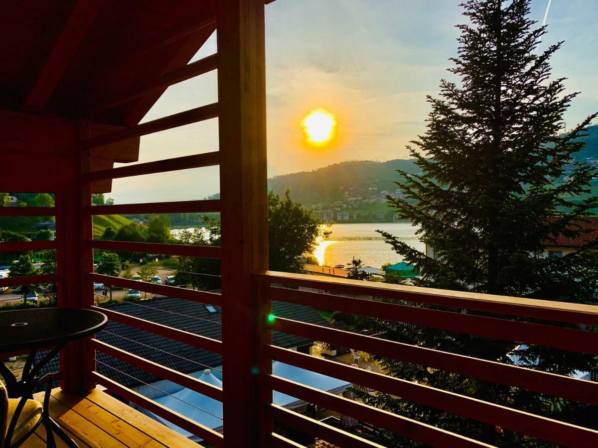 Affittacamere Casa Ester บาเซลกา ดิ ปีเน ภายนอก รูปภาพ